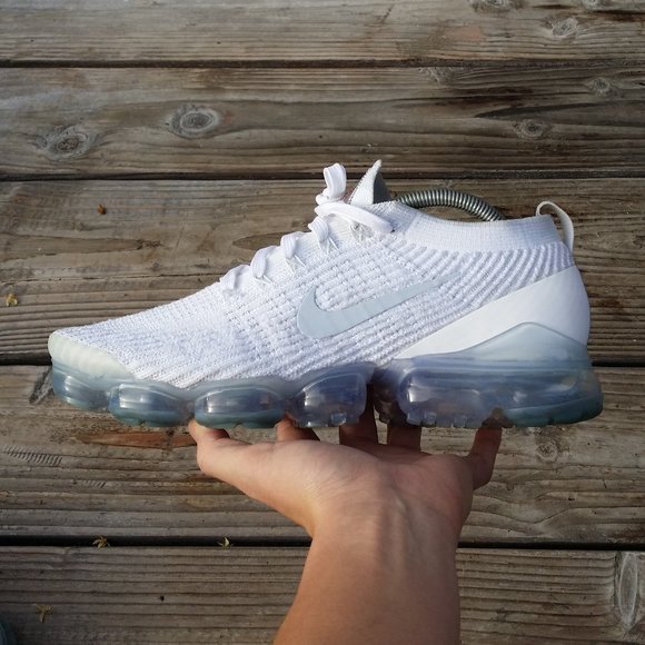 Women Size 11.5/Size 10 Men Nike Air VaporMax Flyknit 3 One Of One Running Shoes - Picture 2 of 8